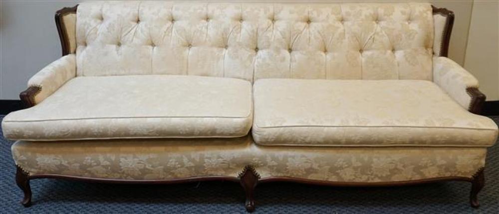 QUEEN ANNE STYLE FRUITWOOD UPHOLSTERED 32452b