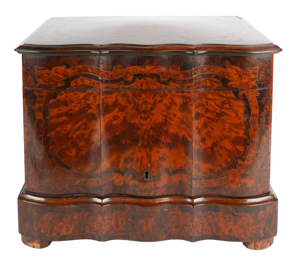 BURL WALNUT TANTALUS19th century;