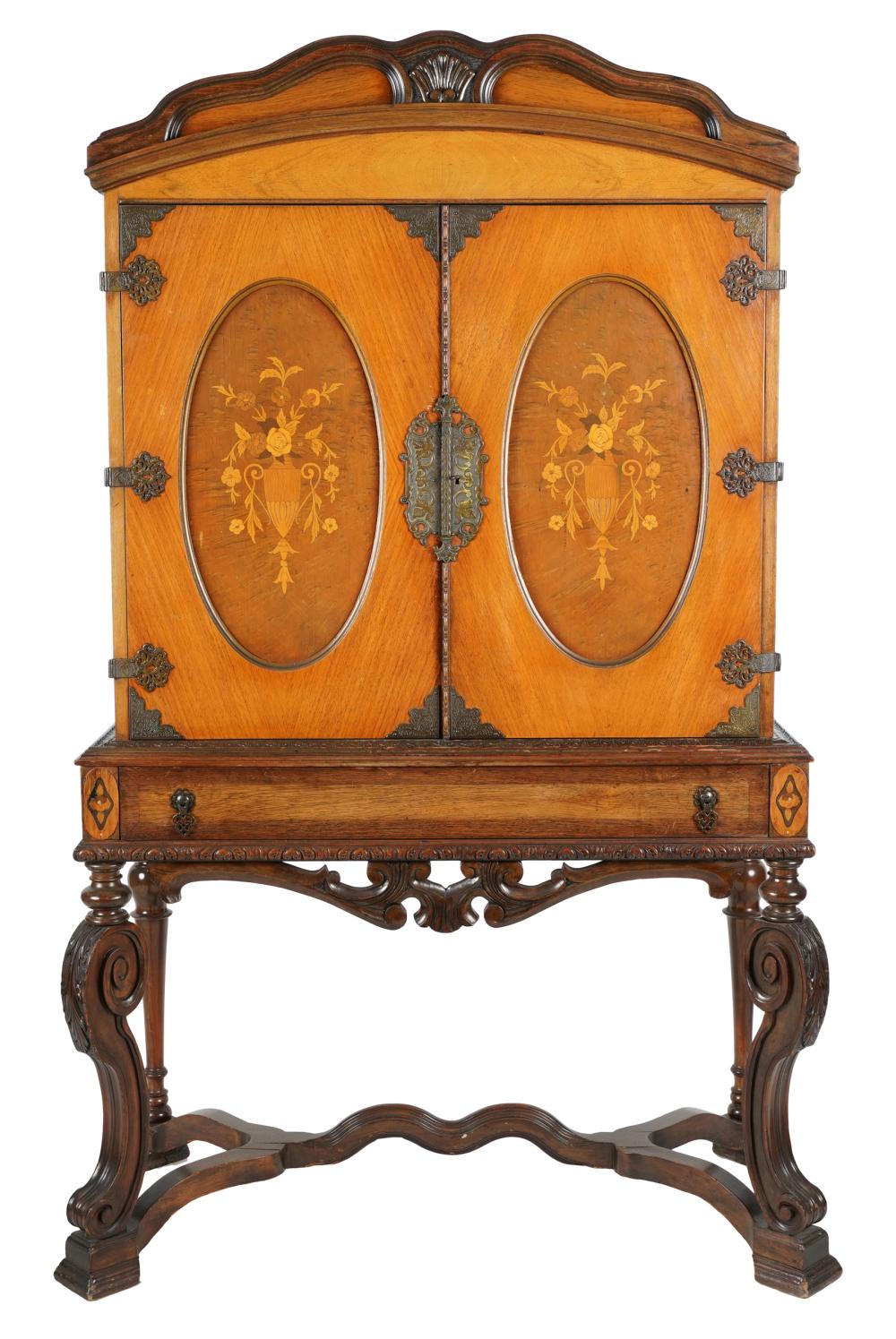 BAROQUE STYLE MARQUETRY CABINETfirst 3245a5