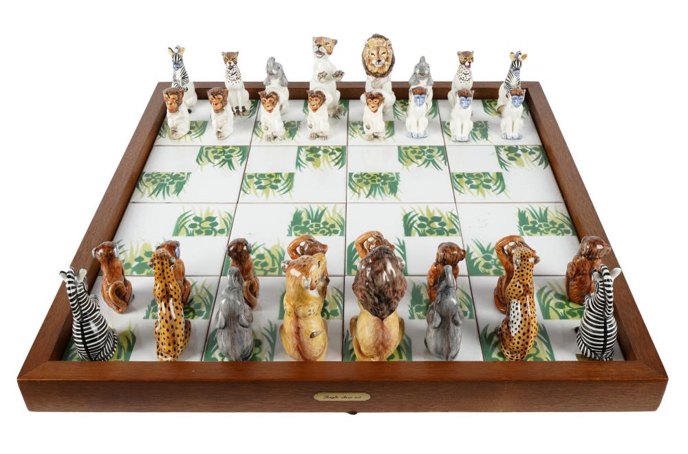AMBERCROMBIE & FITCH JUNGLE CHESS