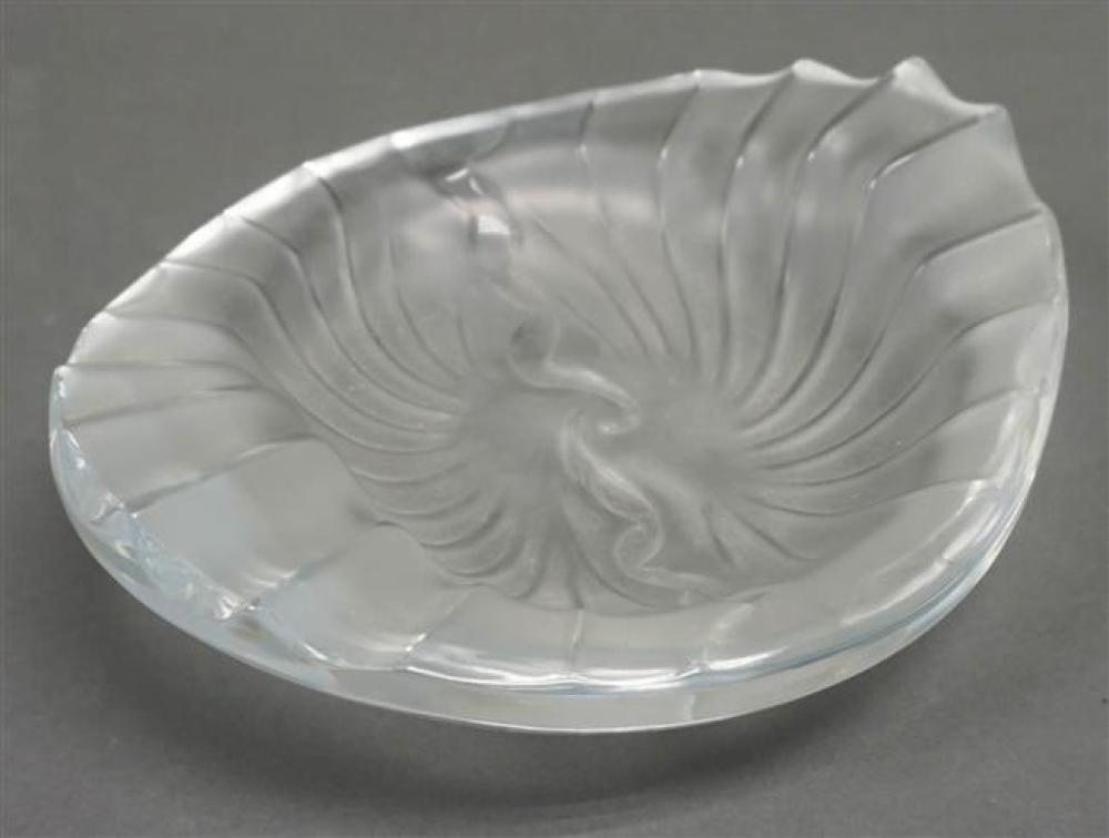LALIQUE FROSTED GLASS BOWL, DIAMETER: