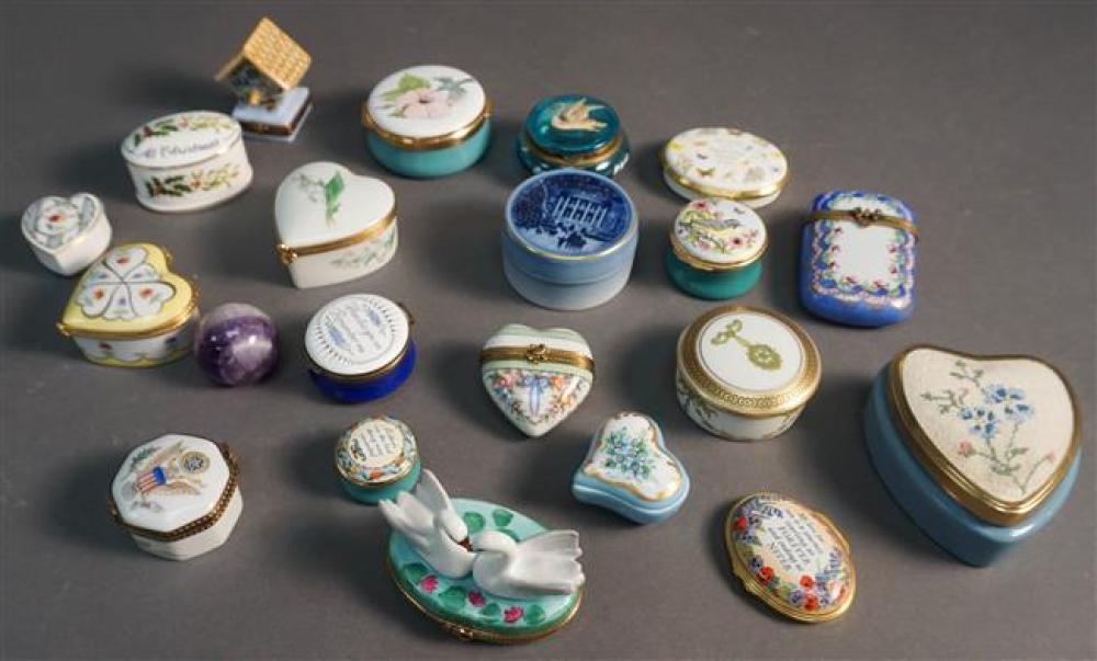 GROUP OF MOSTLY PORCELAIN BOXESGroup