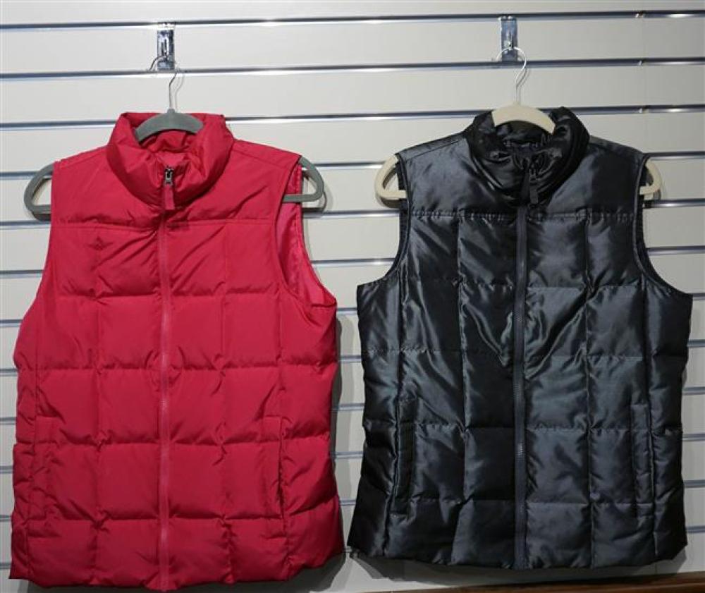 TWO LANDS' END VESTS (SIZE MEDIUM)Two