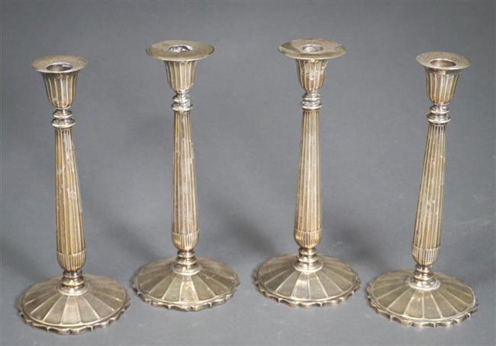 SET WITH FOUR REED BARTON WEIGHTED 32496b