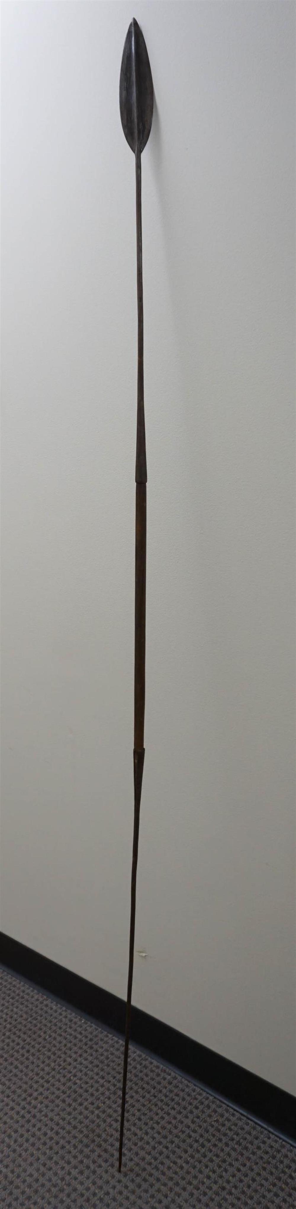 AFRICAN STEEL AND WOOD SPEAR L  324a73