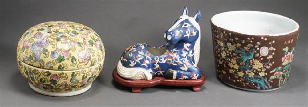 CHINESE PORCELAIN FIGURE OF A HORSE,