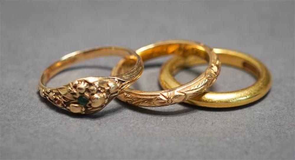 22-KARAT YELLOW-GOLD BAND (3.1