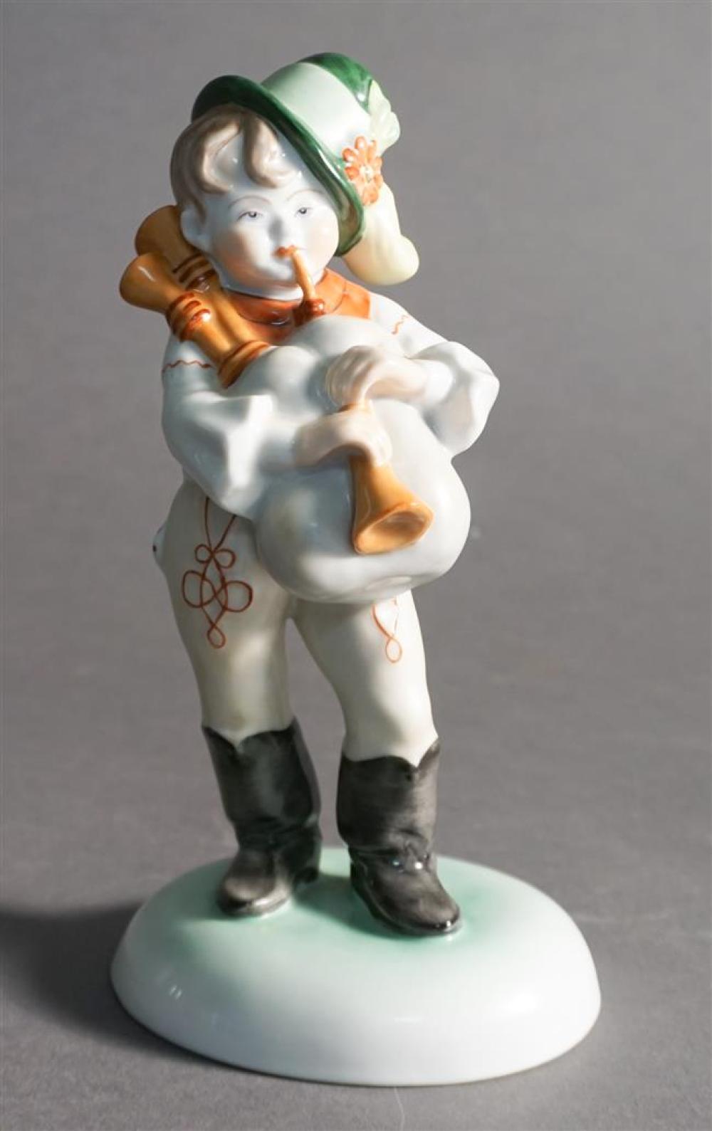 HEREND PORCELAIN FIGURE OF BAGPIPER,