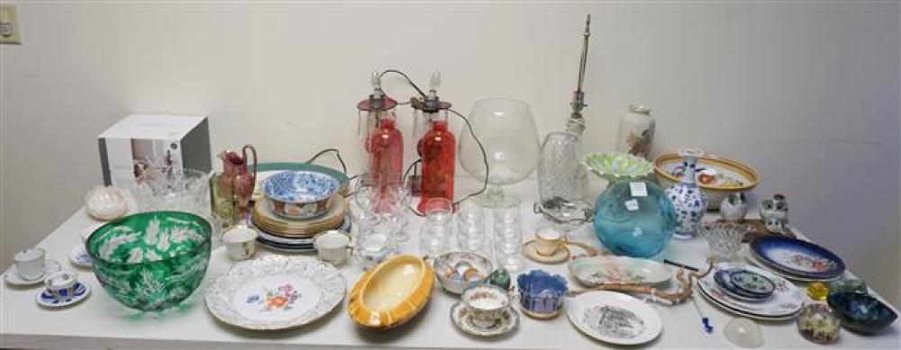 COLLECTION WITH ASSORTED CRYSTAL,