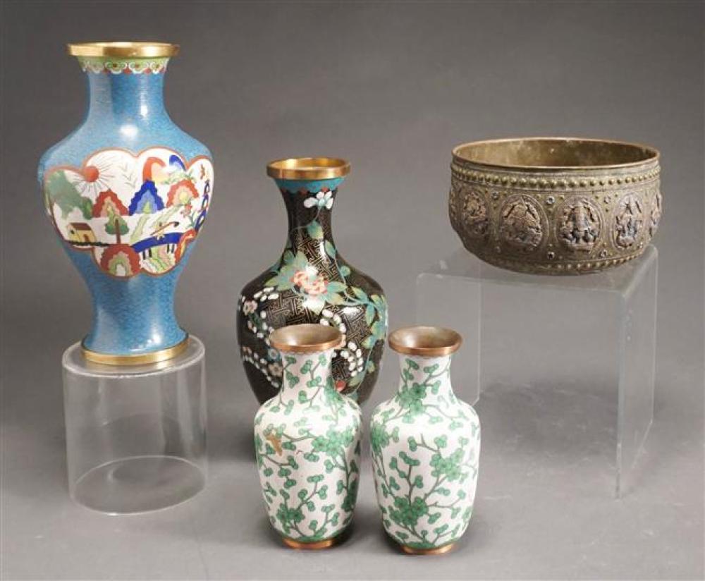 COLLECTION OF FIVE CHINESE CLOISONNE 325070