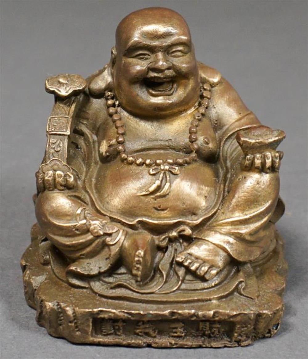 CHINESE BRONZE SEATED BUDDHA HEIGHT  325150