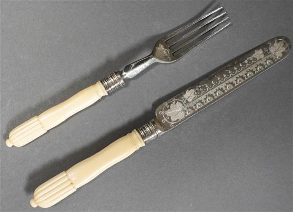 ENGLISH BONE HANDLE 23-PIECE LUNCHEON