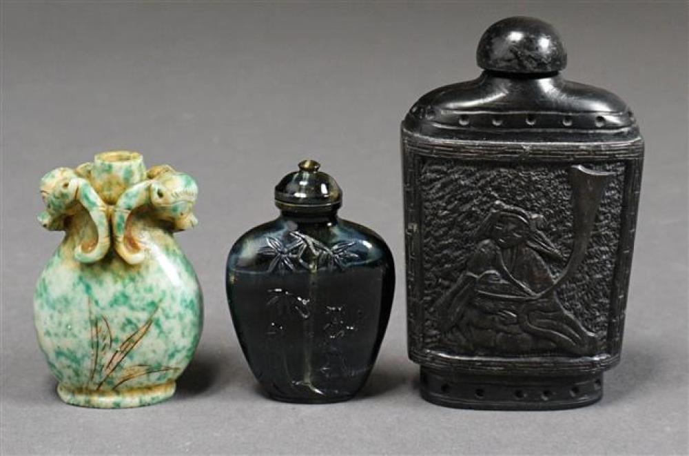 THREE CHINESE CARVED HARDSTONE 32514b