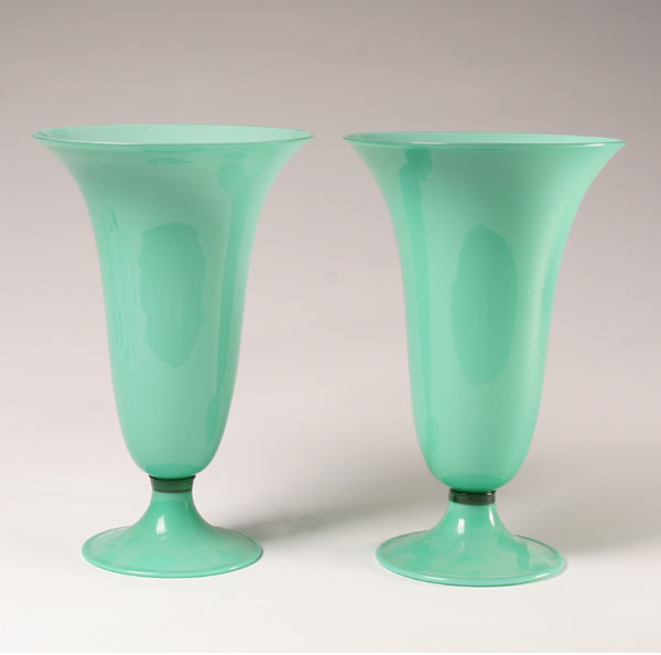 Pair Green Murano Art Glass Trumpet 50827