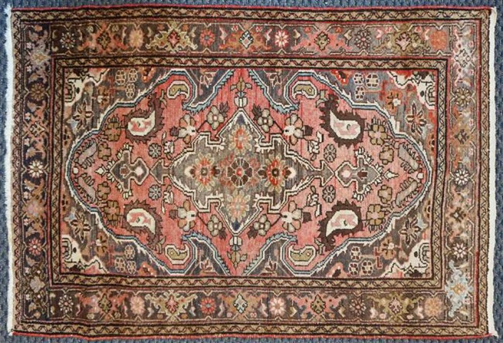 HAMADAN SCATTER RUG 5 FT 3 IN 3251a6