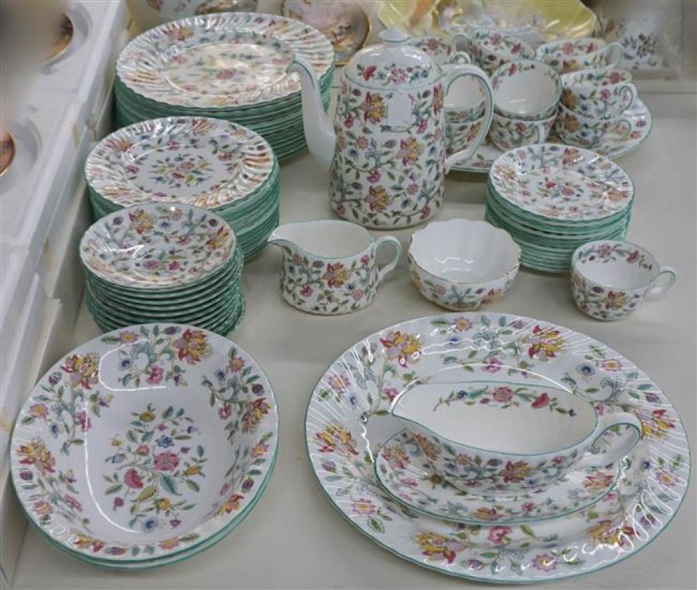 MINTON PORCELAIN HADDON HALL 73 PIECE 3251d3