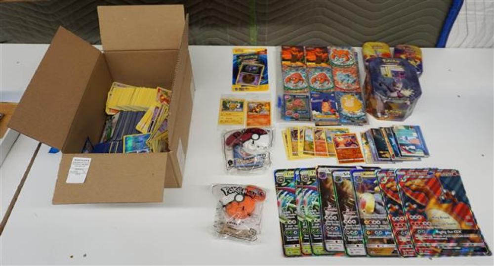 COLLECTION OF POKEMON TRADING CARDSCollection 3251d9