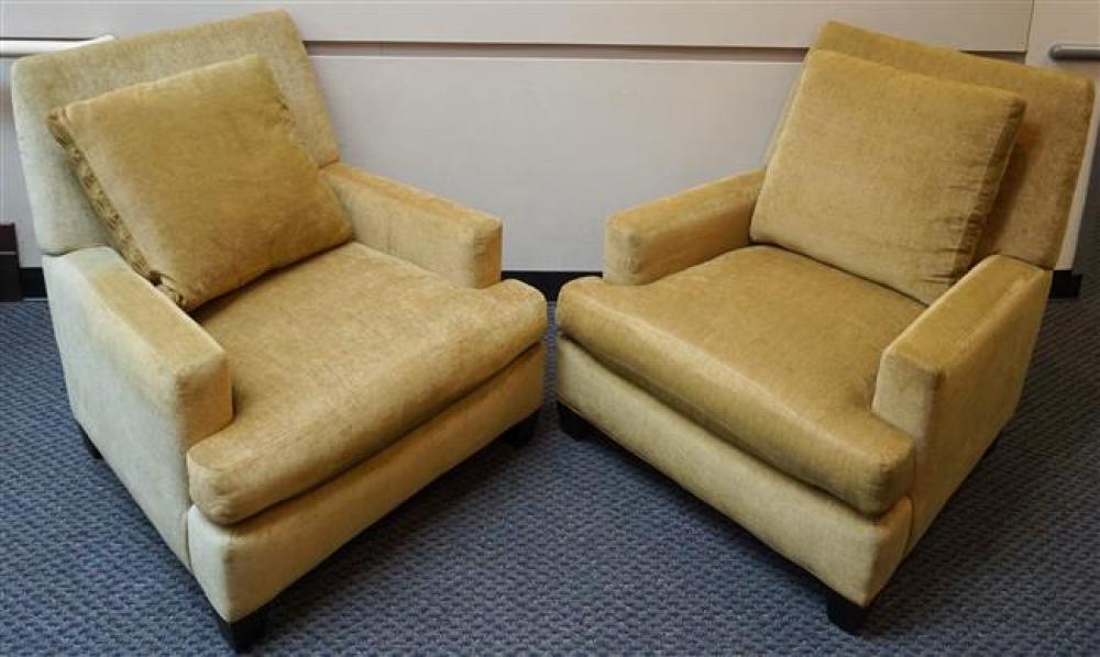 PAIR INDUSTRIES INC VELVET UPHOLSTERED 3251f1