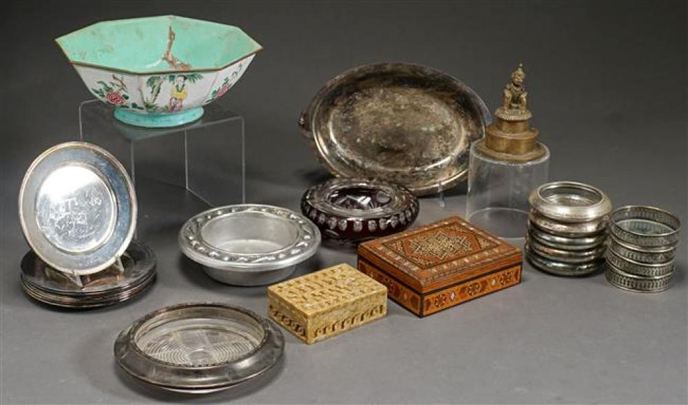 GROUP WITH CHINESE ENAMEL DECORATED 3251f8