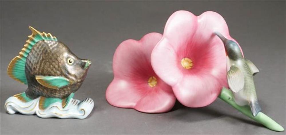 TWO HEREND PORCELAIN PIECES, HUMMINGBIRD