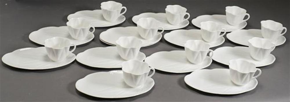 THIRTEEN SHELLEY PORCELAIN TWO-PIECE