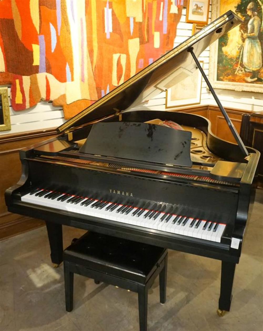 YAMAHA EBONIZED WOOD BABY GRAND