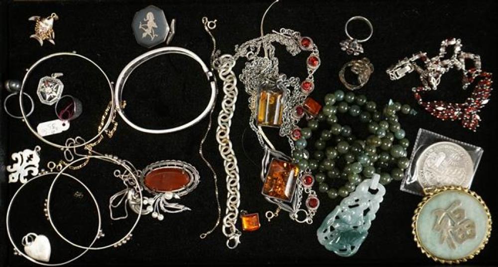 COLLECTION WITH SILVER, AMBER,