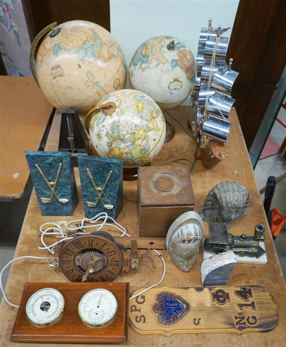 COLLECTION OF THREE WORLD GLOBES  325395