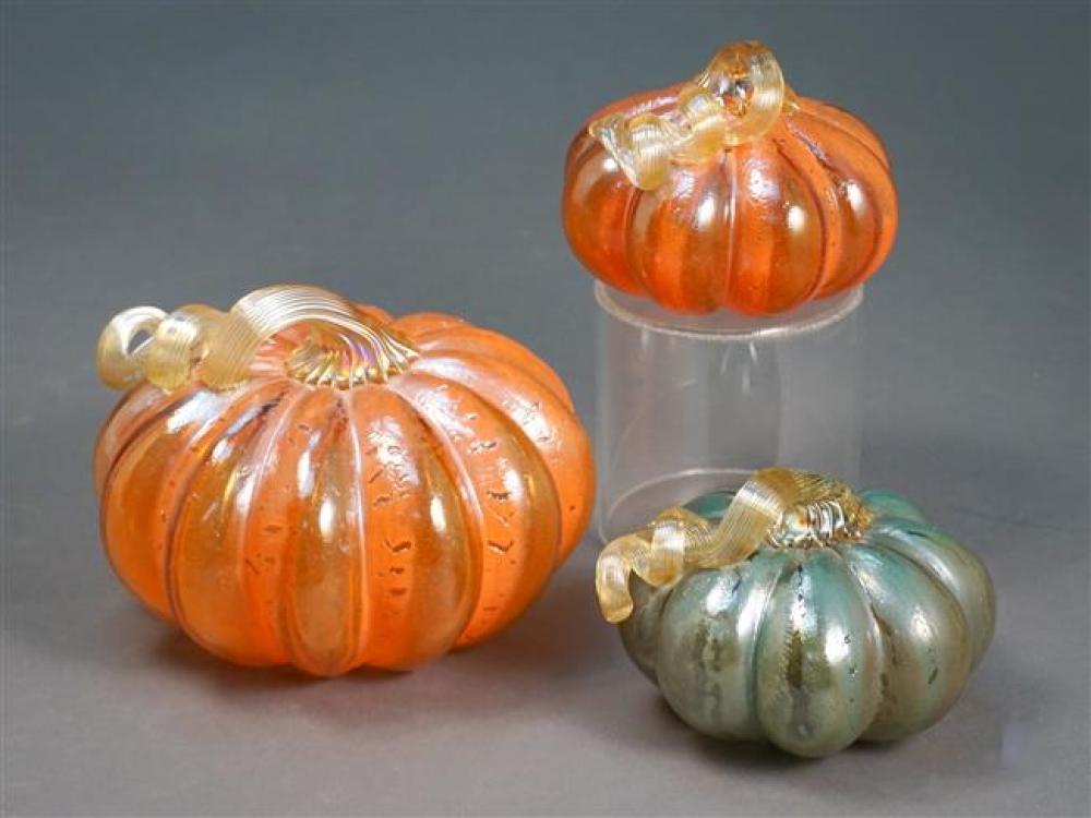 THREE ART GLASS PUMPKINSThree Art