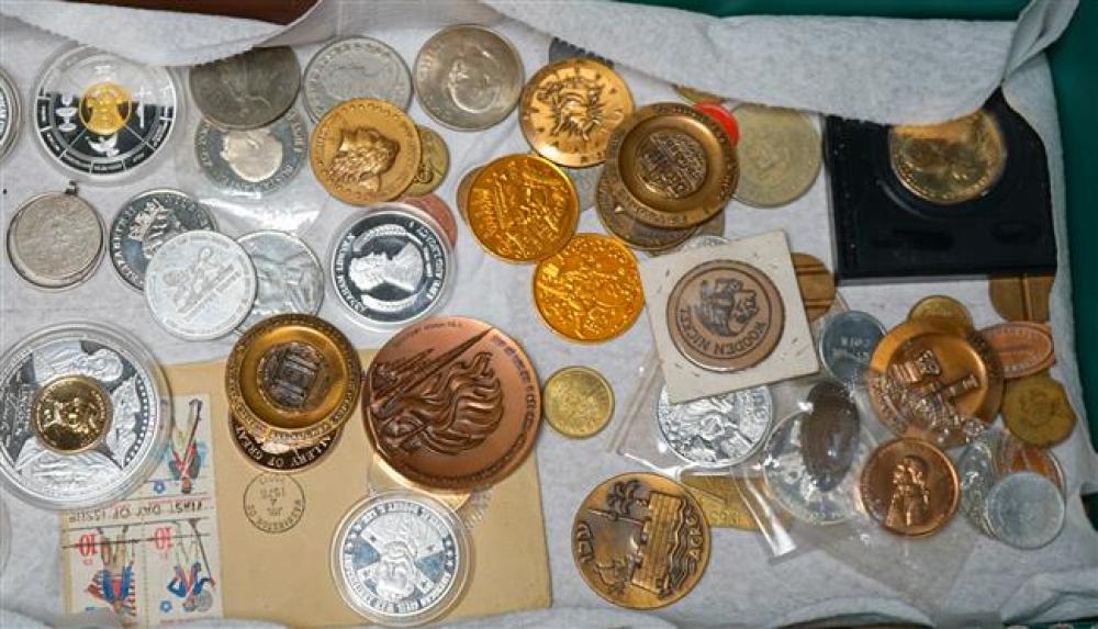 COLLECTION OF ASSORTED MEDALSCollection 3254f4