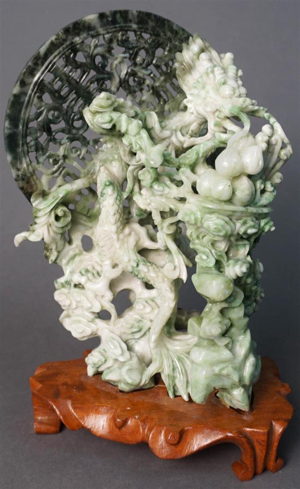 CHINESE CARVED JADE SCULPTURE ON 32559a