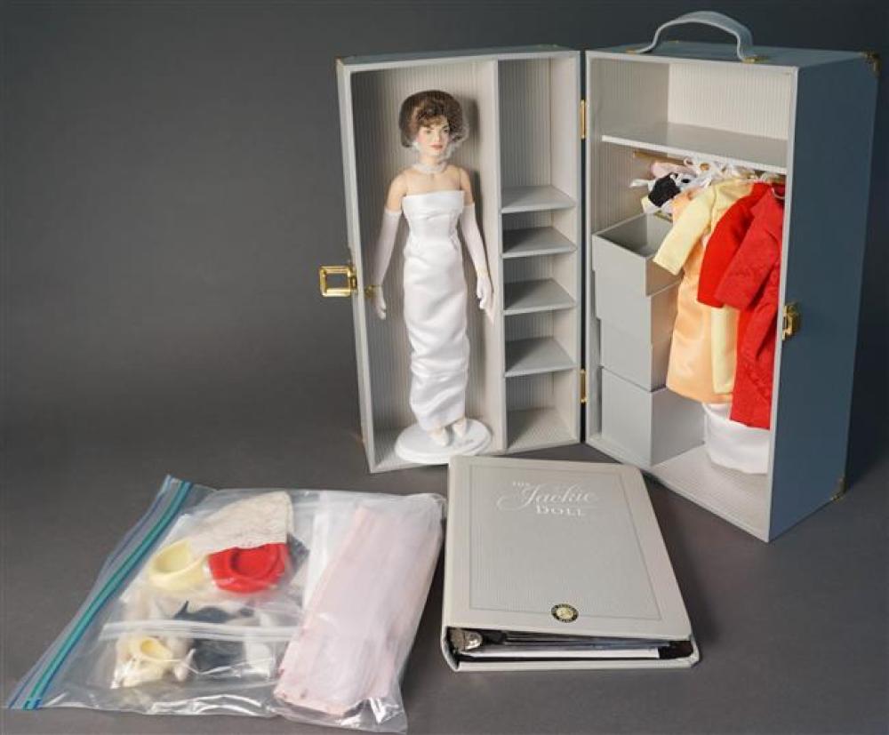 THE FRANKLIN MINT, THE JACKIE DOLL