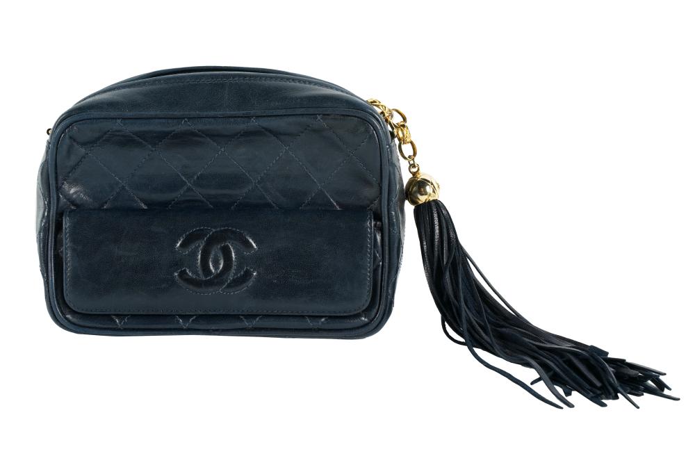 CHANEL NAVY BLUE QUILTED LEATHER 3255da