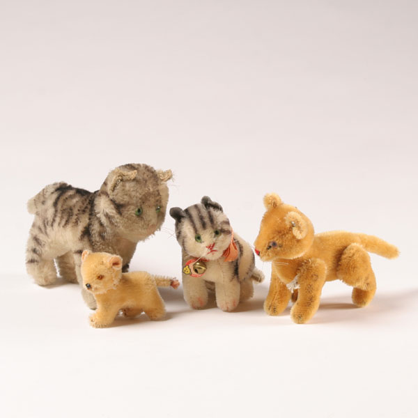 Steiff Susi cat, leopard, and lion cubs;