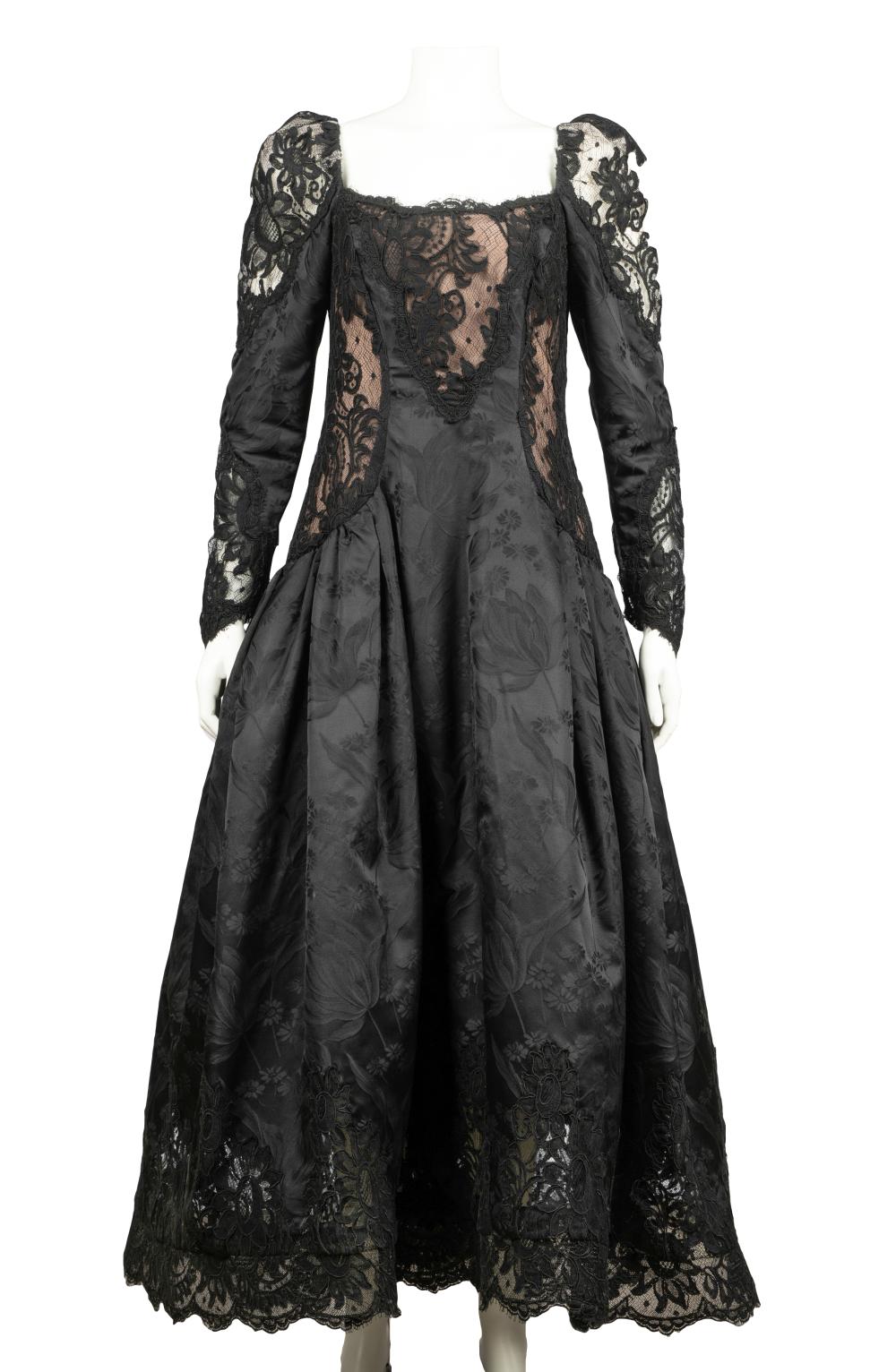 SCAASI BOUTIQUE BLACK LACE EVENING 325620