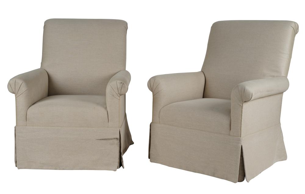 PAIR OF LINEN UPHOLSTERED CLUB 32564a