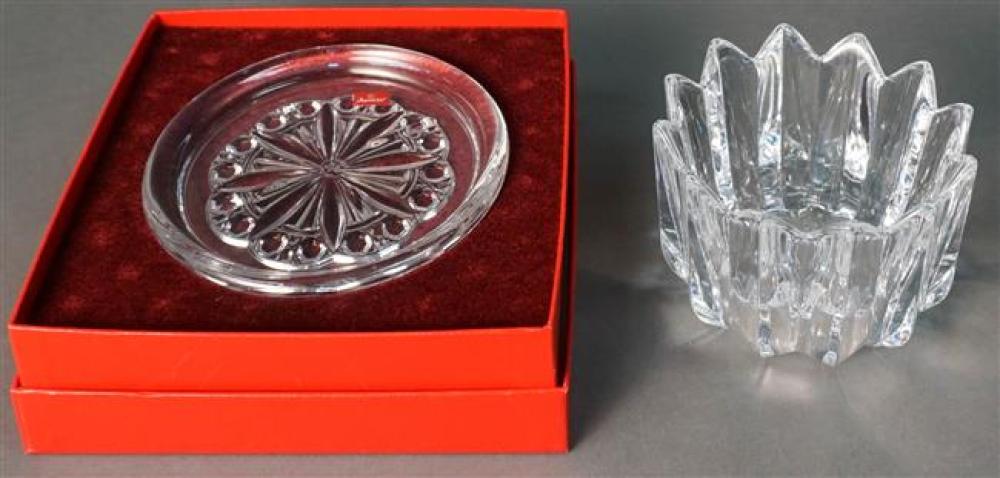 BACCARAT CRYSTAL BOTTLE COASTER 32564b