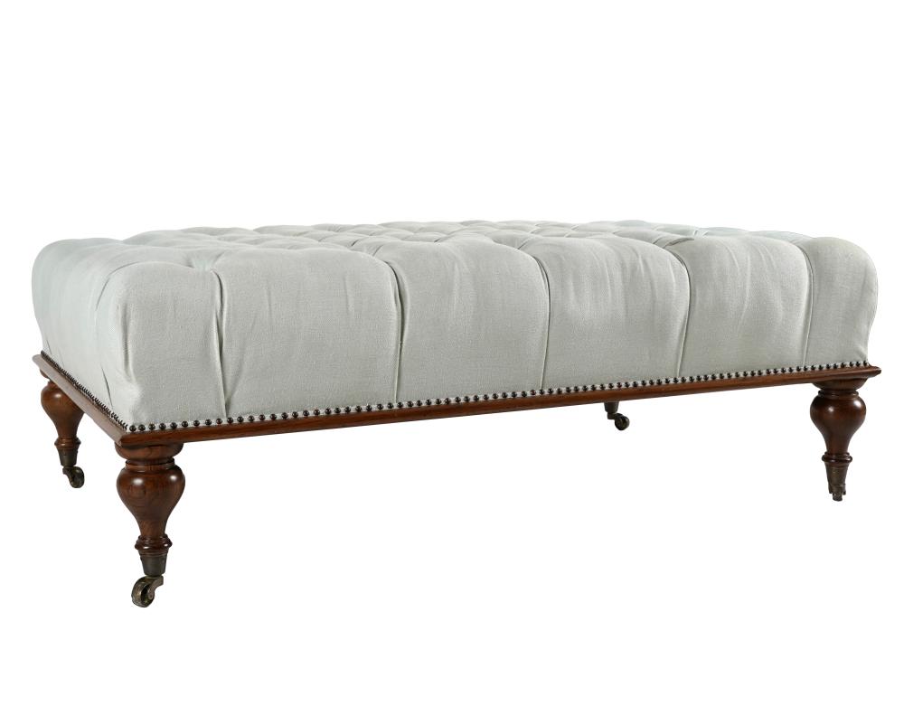 TUFTED UPHOLSTERED OTTOMAN20th 32578f