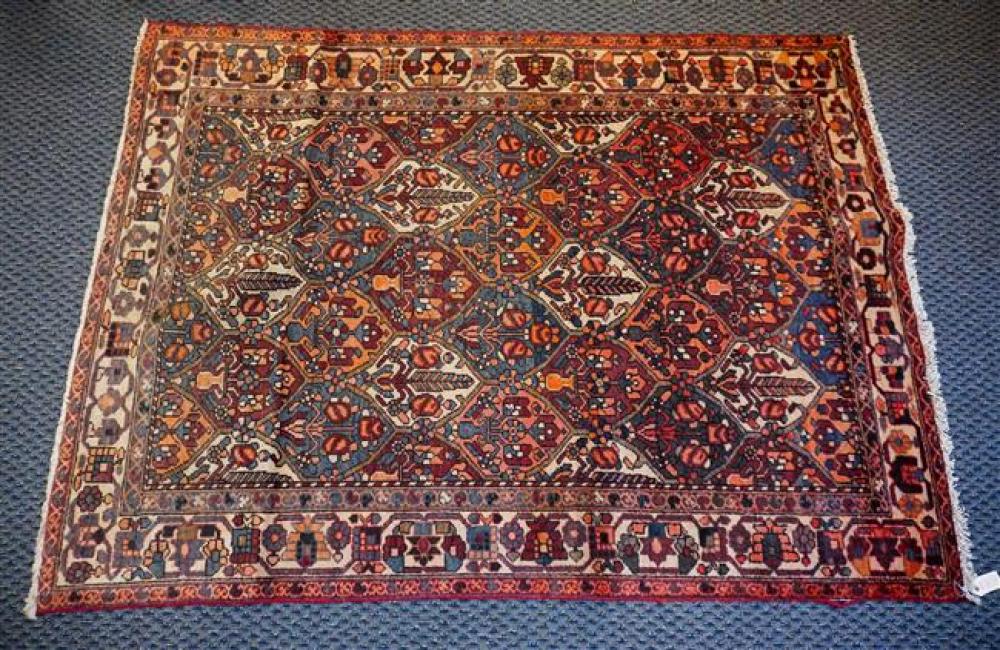 BAKHTIARI RUG 5 FT X 6 FT 9 INBakhtiari 3258bd