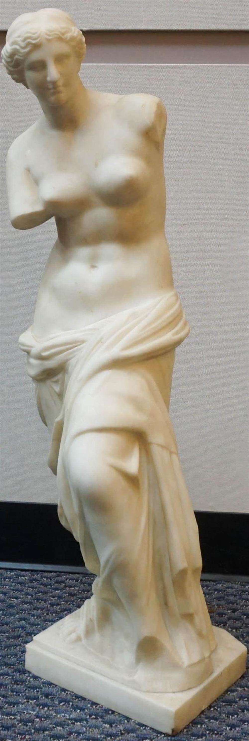 CARRERA MARBLE SCULPTURE OF VENUS