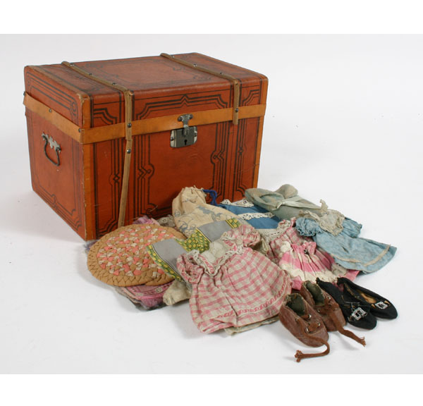 Stenciled doll steamer trunk filled 508ff