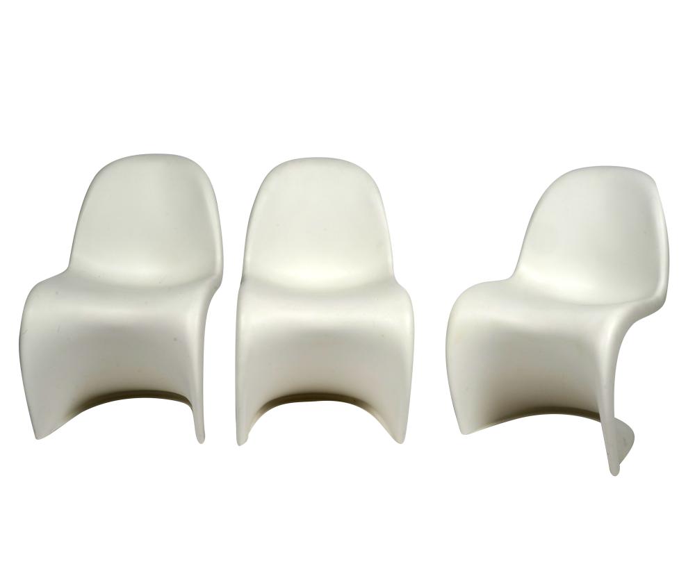 THREE VERNER PANTON / VITRA STACKING