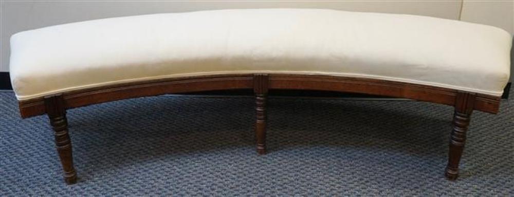 VICTORIAN WALNUT CREAM UPHOLSTERED 3233d0