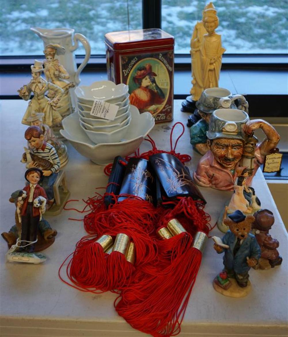 GROUP WITH ASSORTED FIGURINES,