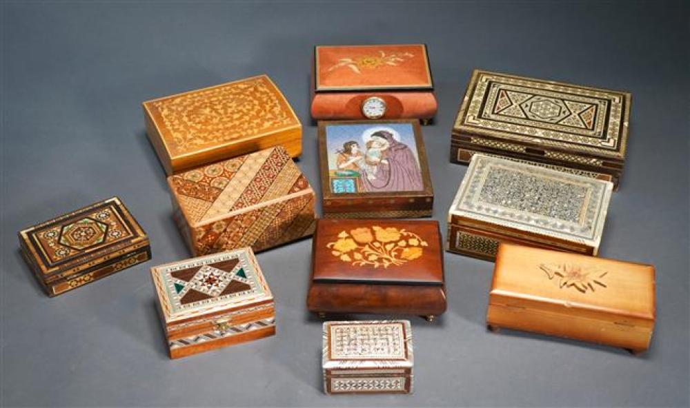 COLLECTION OF DECORATED WOOD BOXESCollection