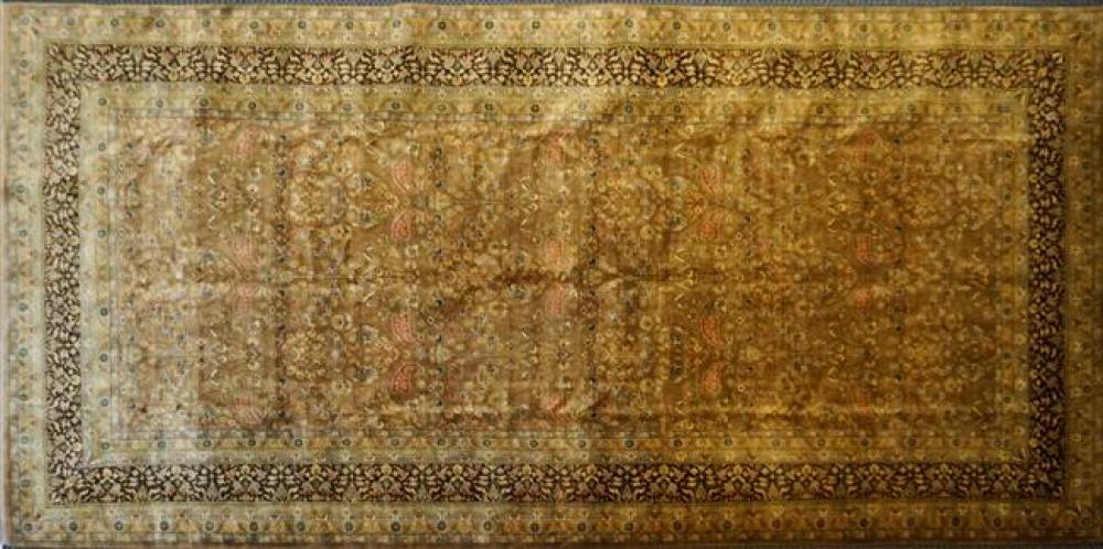 TABRIZ RUG 15 FT 8 IN X 8 FTTabriz 323587