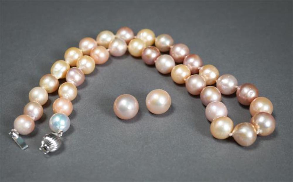 STERLING SILVER DYED BAROQUE PEARL