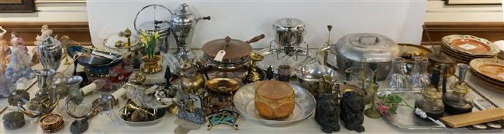 GROUP WITH ASSORTED METAL HOUSEWARES