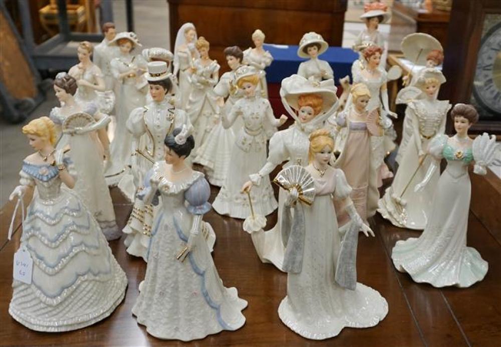 GROUP WITH TWENTY THREE LENOX PORCELAIN 323695