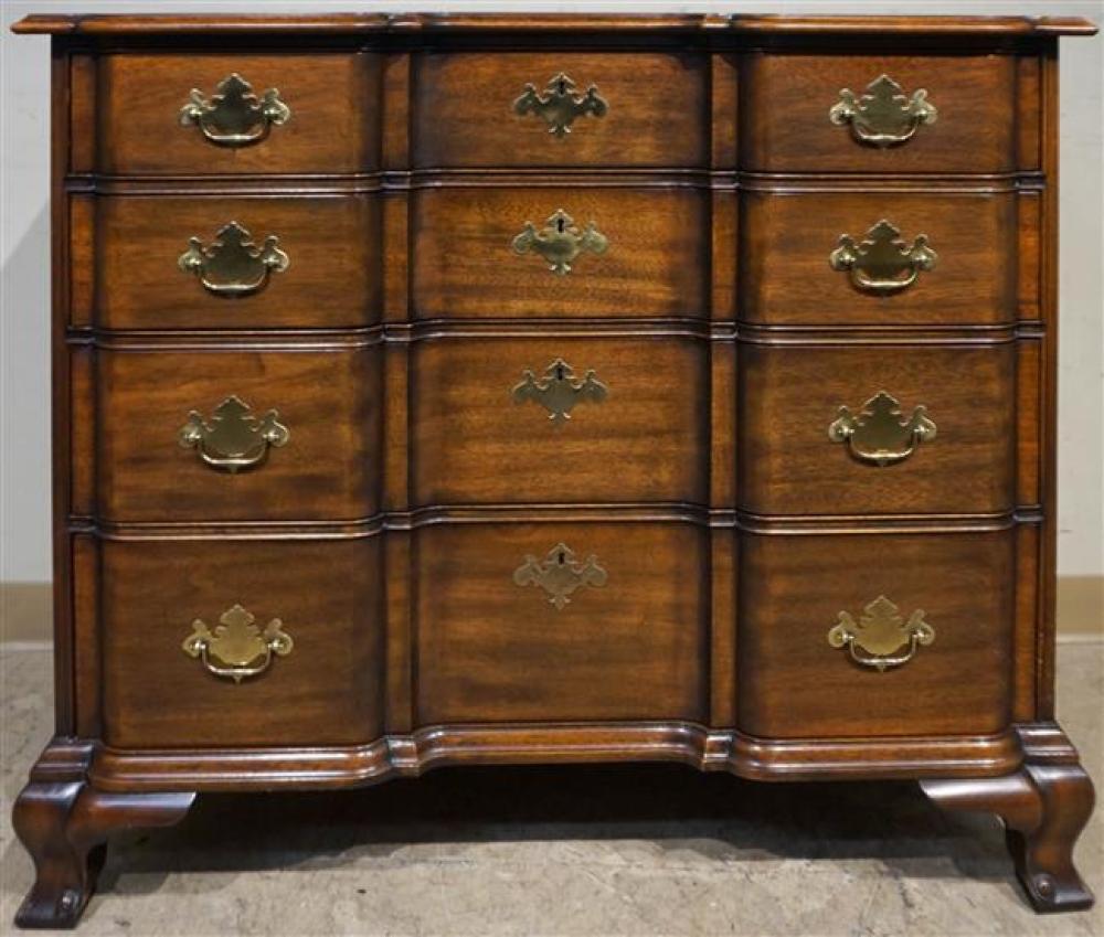 KINDEL CHIPPENDALE STYLE MAHOGANY